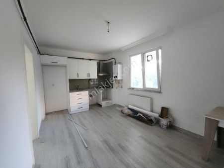 Satılık 2+1 Giriş Dairesi