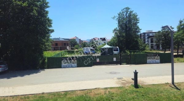 Cumhuriyet Mahallesi 564 M2 Villa Arsası