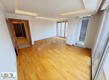 Lider'den İdealtepe Sahilde Marmaraya Yakın 2.kat Ön Cephe 3+1