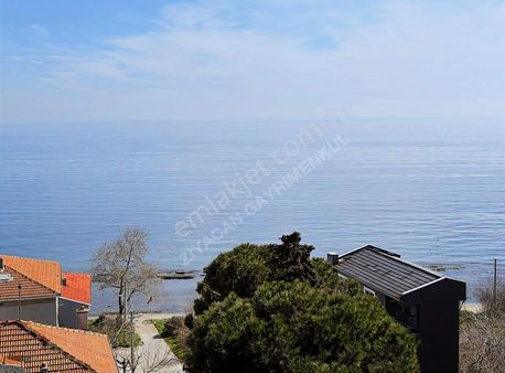 Tekirdağ Sahil Boyu Nda Denize 100 M. Muhteşem Villa Arsası