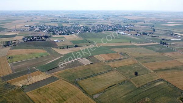 Mayadan Aşağısevindikli'de Köye Yakın Satılık Tarla