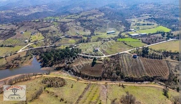 Muhteşem Göl Manzaralı Arazi !!