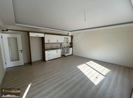 A Plus Gayrimenkulden Turan Mahallesinde Satılık 2+1 Daire