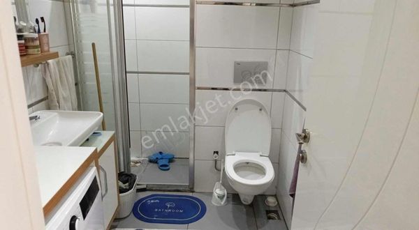 Metropolden Ulus Mevki Ana Yol Üzeri 2+1 70m2 Apart