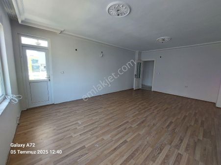 Hurmada Ayrı Mutfaklı Geniş 3+1