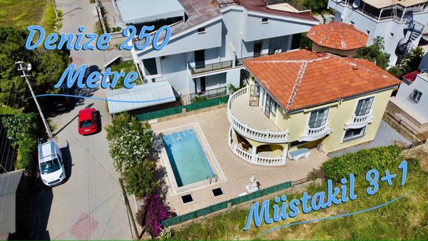 Denize 250 Metre Mesafede Havuzlu Geniş Bahçeli 3+1 Müstakil Villamız Satışta