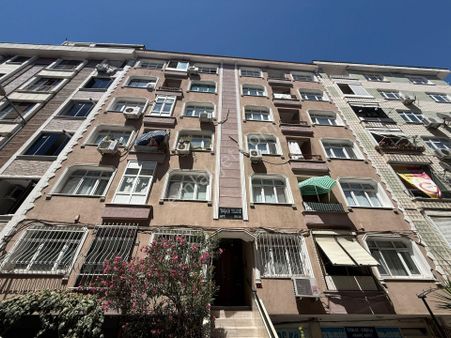 Bahçelievler'de Kentsel Dönüşüme Hazır 3+1 Ara Kat Daire