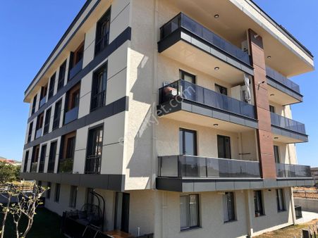 Büyükçekmece Kumburgaz Mahallesinde Sıfır Lüks 2+1 Daire