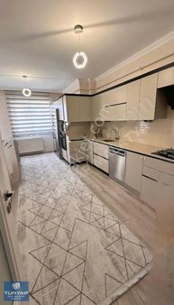 Turyap Metropolden Bostanbaşında 3+1 Satılık Daire