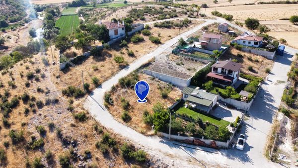 Balıkesir Dereçiftlik Mah. 450 M² Emsalsiz İmarlı Köşe Arsa