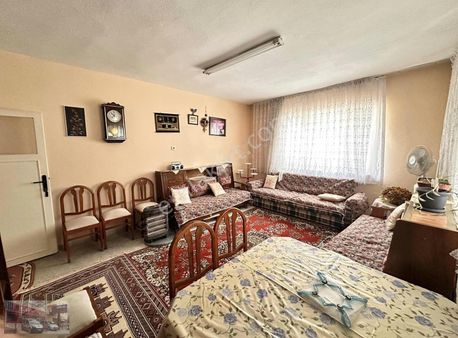 Atatürk Mahallesin'de 3+1 Daire