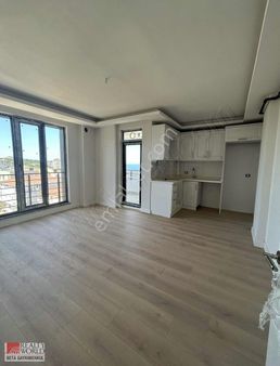 Rw Beta'dan Körfez'de Deniz Manzaralı Satılık 1+1