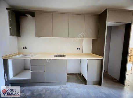 Çolak İbrahim De Satılık Kapalı Mutfaklı 1+1