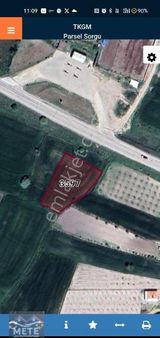 Anayolüstü Satılık Tarla