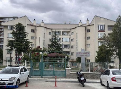 Ay Yıldız Mahallesi Satılık Bakımlı 3+1 Daire