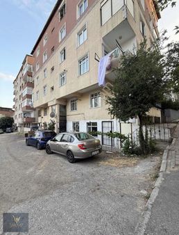 Pendik Güzelyalı'da Satılık 2+1 Daire