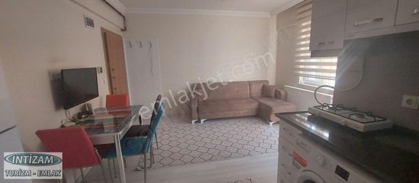 Çünürde Lüx 1+1 Ana Yola Sıfır Apart