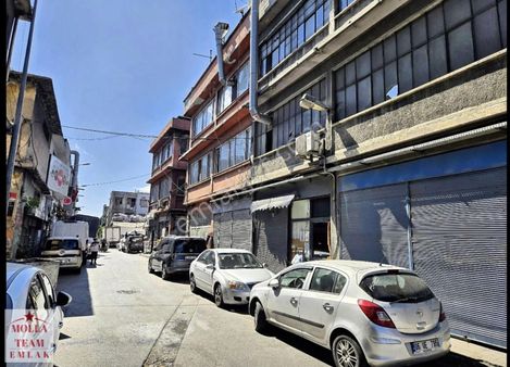 Molla Team,den Bayrampaşa Sanayide 1.kat 70 M2 Satılık Atölye