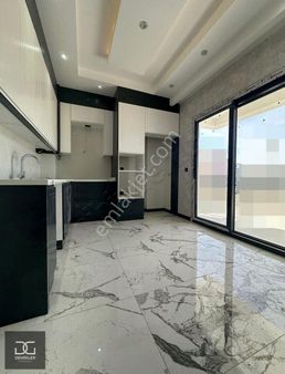 Demirler'den Karahasanlı'da Ebeveyn Banyolu Arakat Lüks 3+1