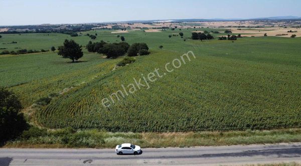 Vize Soğucak'ta Asfalt Cephe 213 M2