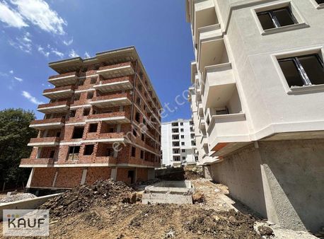 Talip'ten Havuzlu Site İçinde Satılık 2+1