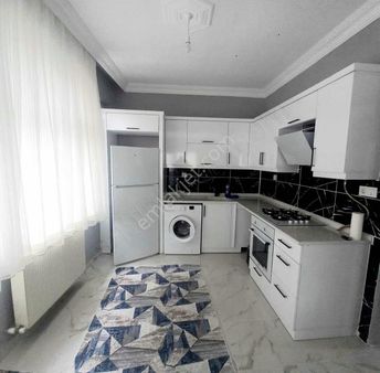 Çiftlik Caddesinde Fırsat Daire