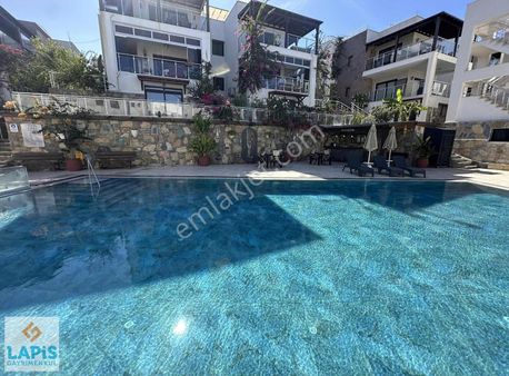 Yalıkavak-merkez-marinalı-deniz Manzara-denize 50m. Dublex Daire