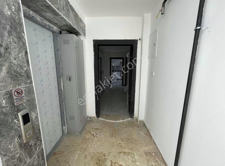 Yıldırım Mahallesinde Merkezi Konumda 130mt2 Satılık 3+1 Daire