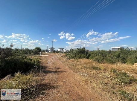 Döşemealtı Çıplaklı 366 M² Villa Arsası