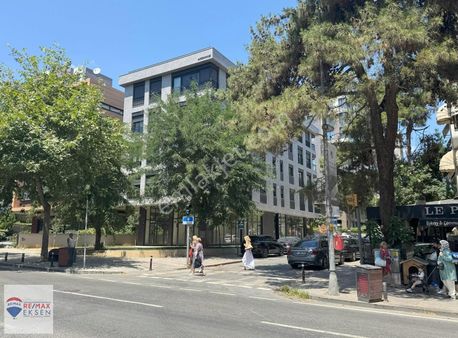 Bağdat Caddesi Yeni Binada İşyerine Kiralık 4+1 İskanlı Balkonlu