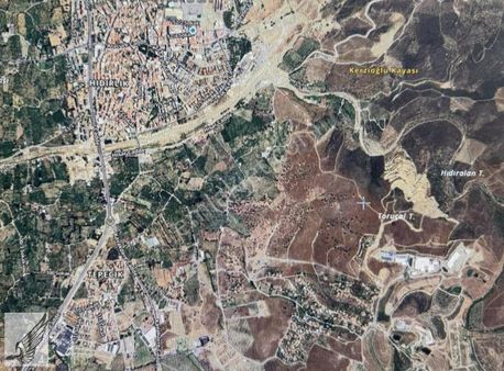 Seferihisar Merkeze 1km İmara 600 Metre Mesafede 22 Dönüm Arazi