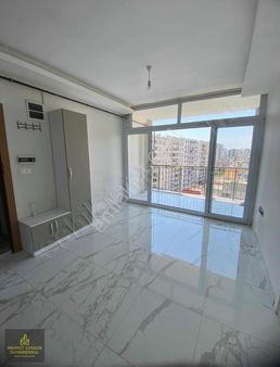 Barajyoluna Yürüme Mesafesinde Balkonlu Satılık 1+1 Daire