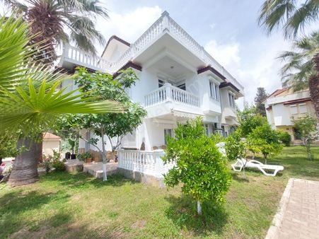 Denize Sıfır Satılık Villa