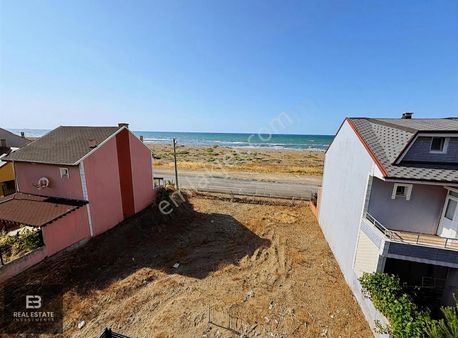 Kocaali'de 4+1 Isıtmalı Havuz Ada Mutfak Özel Tasarım Lüks Villa