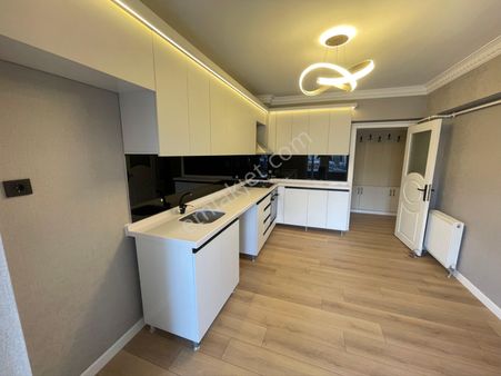 Merkez Mah Lüks Yapılı Site Dairesi