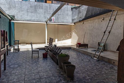 Kadıköy Altıyolda Benzersiz Devirsiz Restoran/cafe İşletmeye Hazır.