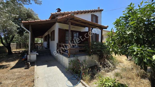 İzmir, Urla, Gülbahçe De Muhteşem Konumlu 4+1 Satılık Villa