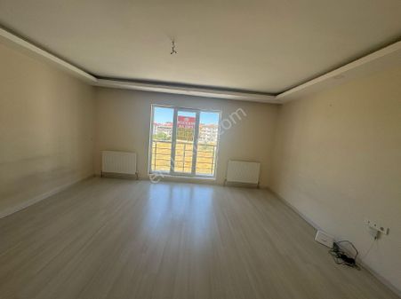 Akyurt Yıldırım Mahallesinde Asansörlü Kiralık 3+1