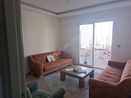 Ara Kat Batı Yakasında 4+1 Daire