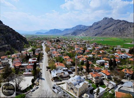 Burdur Bucak Kızılkayada Villa Arsası