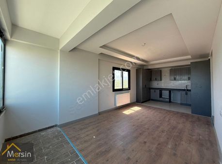 Mezitli/davultepe Mahallesinde Deniz Manzaralı 2+1