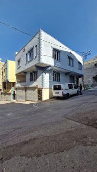 Emir Emlak Ofisinden Güneş Mahallesinde 2 Katlı Müstakil Bina