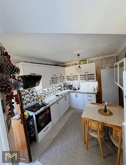 Eyüp Alıbeyköy Karadolap Mahallesin'de 3+1 Arakat Metrobüse 5dk