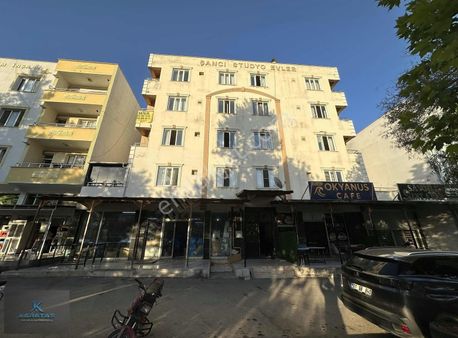 Üniversite Civarı Satılık 1+1 Eşyalı Daire