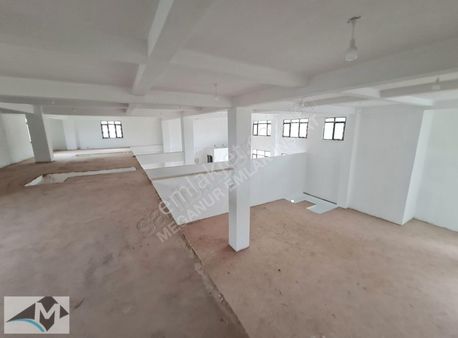 İkitelli Organize Sanayi Bölgesinde Eskop Sanayi Sitesi 170 M2