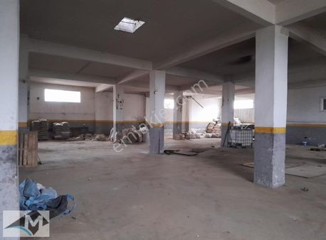 İkitelli Organize Sanayi Bölgesi Pik Dökümcülerde 2100 M2 Bacalı