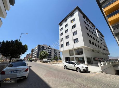 Yıldırım Yapı Gayrimenkul'den Muhteşem Konumda Satılık 1+1 Daire