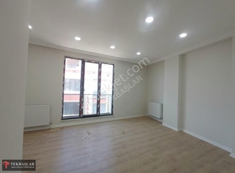 Tekbaşlar'dan Sıfır Asansörlü Çift Cepheli Dubleks Daire