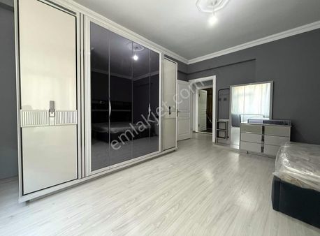 ***darıca Sahil'de İçi Yapılı 3+1 145 M2 Eşyalı 3+1 Daire ***
