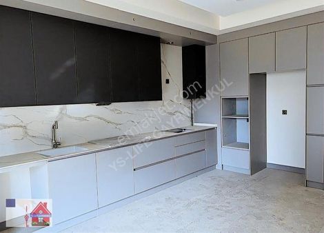 Yenişafakda Havuzlu 3+1 Sıfır Daire